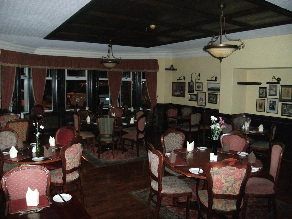 Clarkes Hotel Barrow In Furness Exteriör bild